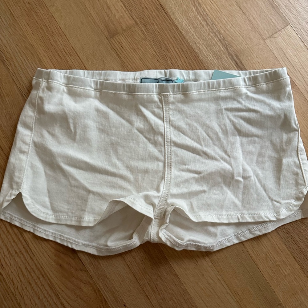 ReVice Weekend Short - Picture 3 of 7